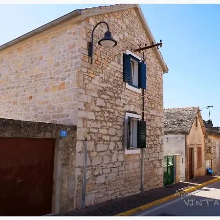 Vintage Apartment Primošten